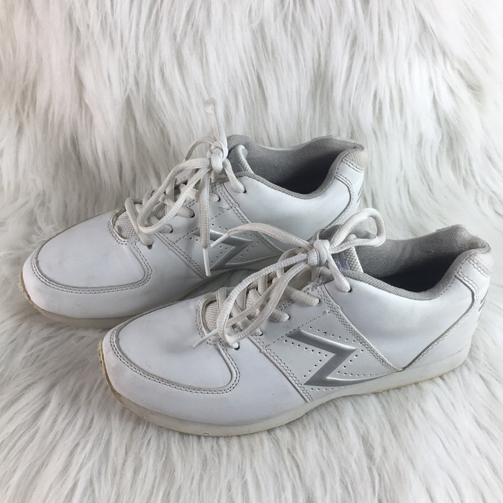 Vintage | Zoe Revolution cheerleader Snickers